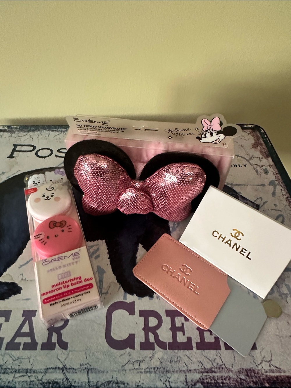 CHANEL Pink Card Holder with Creme Pink Sequin Minnie Headband